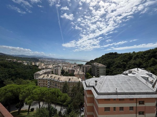appartamento in vendita a Genova in zona Pegli