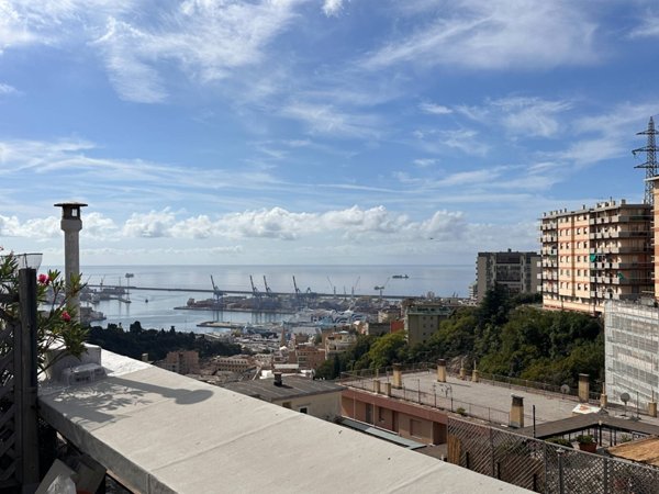 appartamento in vendita a Genova
