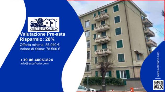 appartamento in vendita a Genova in zona Sestri Ponente