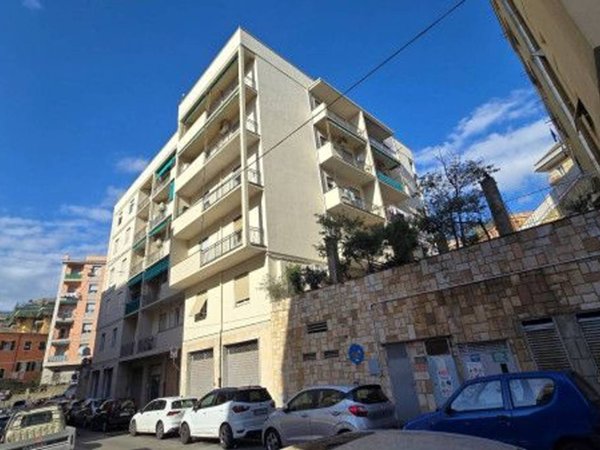 appartamento in vendita a Genova in zona Sturla