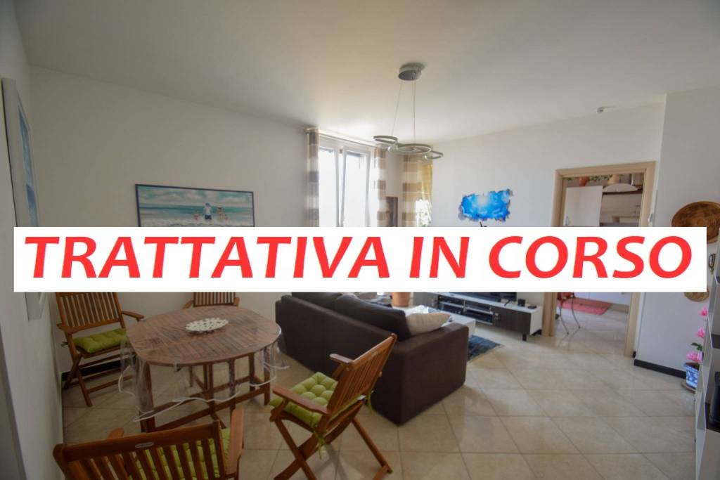 appartamento in vendita a Genova in zona Palmaro / Pra'