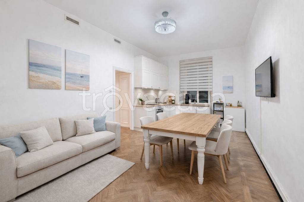 appartamento in vendita a Genova in zona San Vincenzo