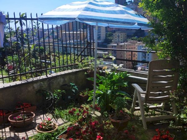 appartamento in vendita a Genova