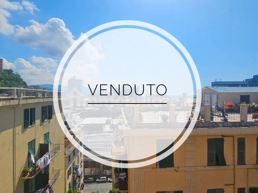 appartamento in vendita a Genova in zona Sampierdarena