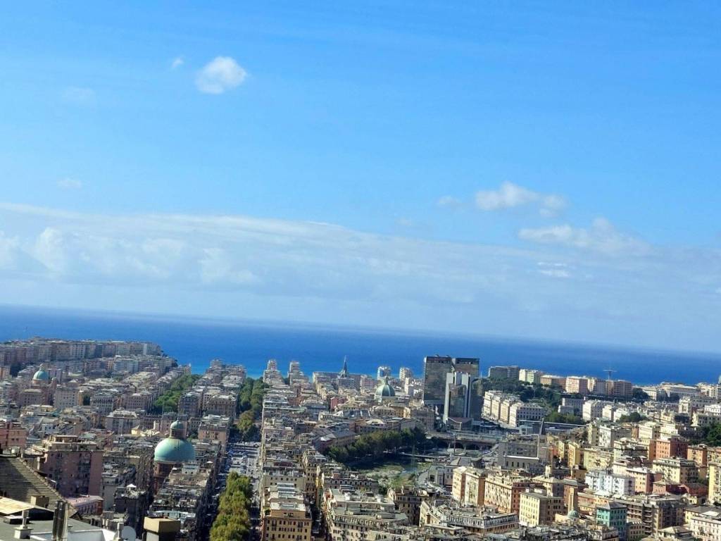 appartamento in vendita a Genova in zona Marassi