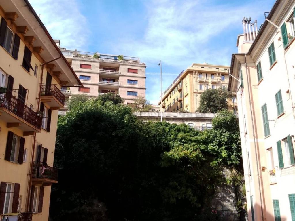 appartamento in vendita a Genova in zona Centro Storico