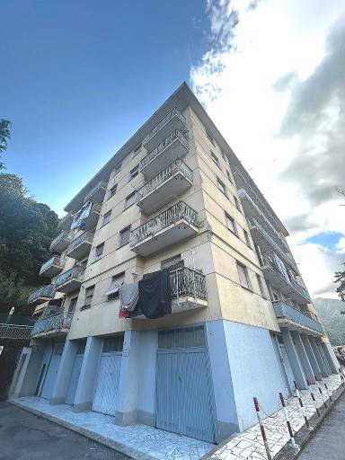 appartamento in vendita a Genova in zona Bolzaneto