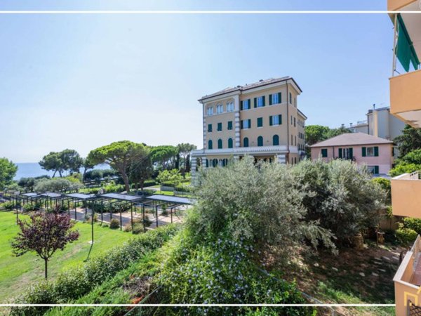 appartamento in vendita a Genova in zona Nervi