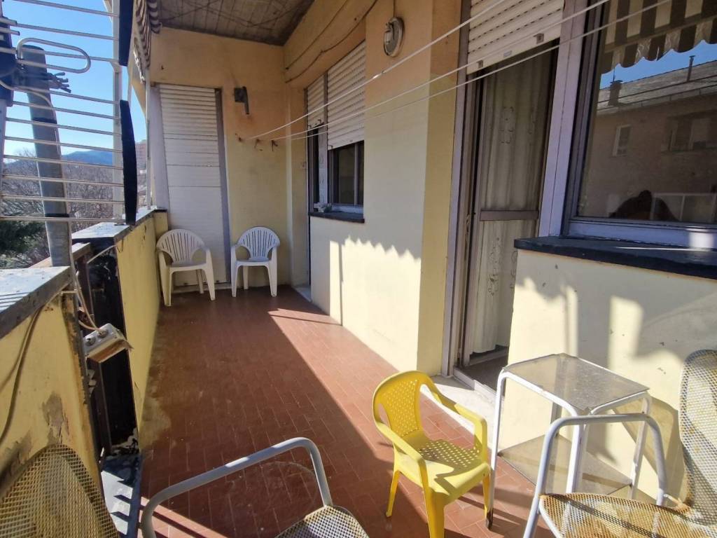 appartamento in vendita a Genova in zona Palmaro / Pra'