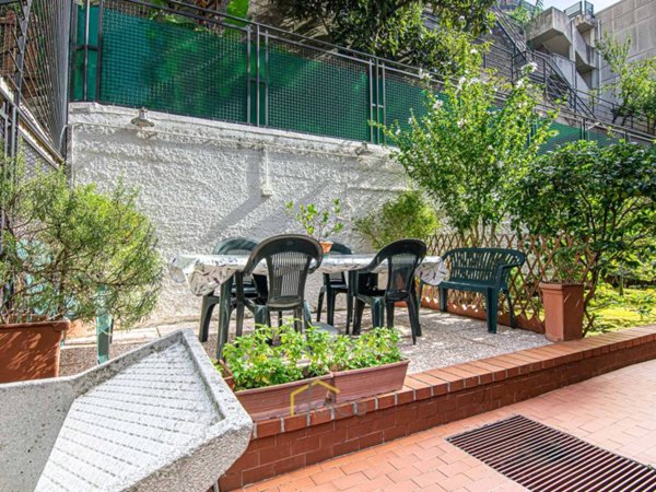 appartamento in vendita a Genova in zona Marassi