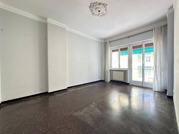 appartamento in vendita a Genova in zona Marassi