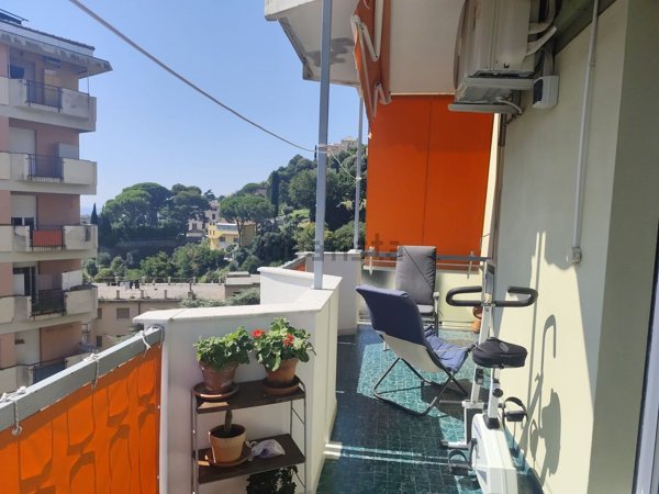 appartamento in vendita a Genova in zona Pegli