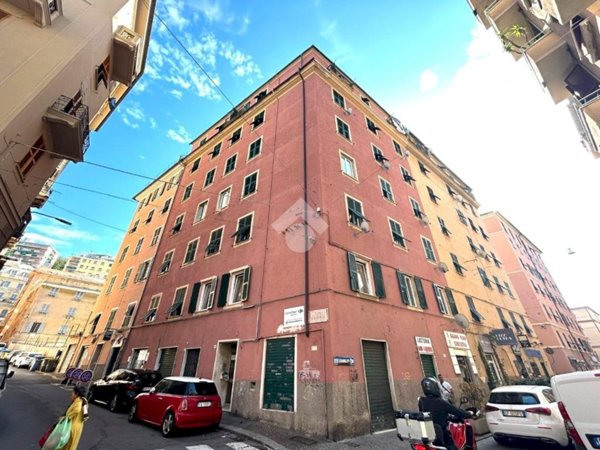 appartamento in vendita a Genova in zona Sampierdarena