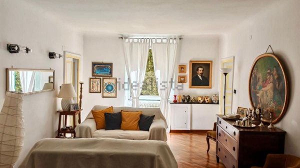 appartamento in vendita a Genova in zona Lagaccio / Granarolo