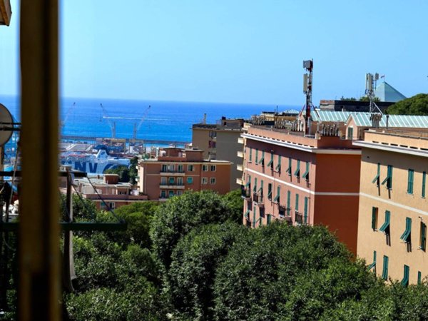 appartamento in vendita a Genova in zona San Teodoro