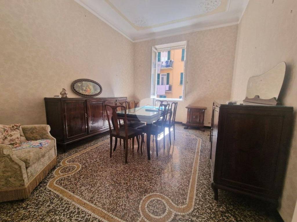 appartamento in vendita a Genova in zona Marassi
