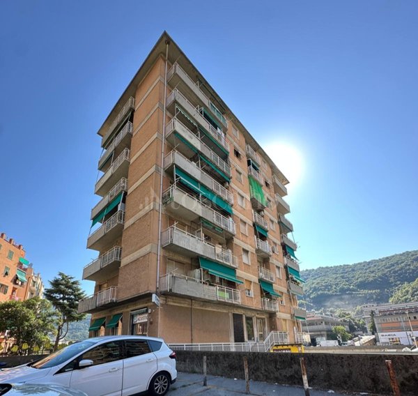 casa indipendente in vendita a Genova in zona Molassana