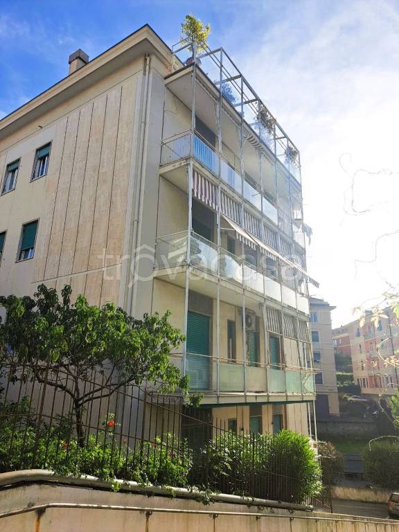 appartamento in vendita a Genova in zona Albaro