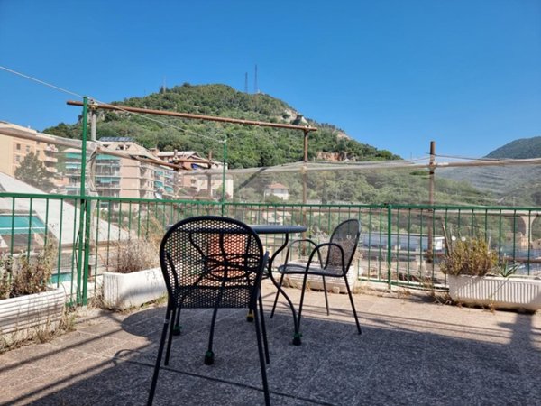 appartamento in vendita a Genova in zona Sestri Ponente