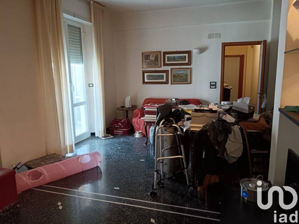 appartamento in vendita a Genova in zona Pegli