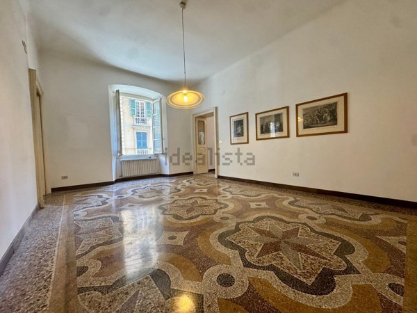 appartamento in vendita a Genova in zona Castelletto