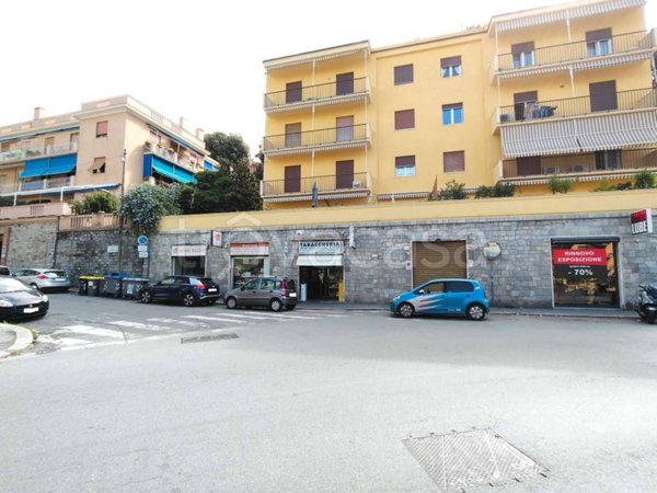appartamento in vendita a Genova in zona Sturla