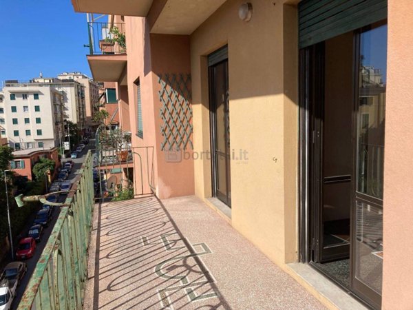 appartamento in vendita a Genova in zona Albaro