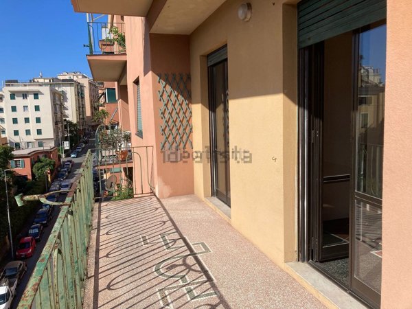 appartamento in vendita a Genova in zona Albaro