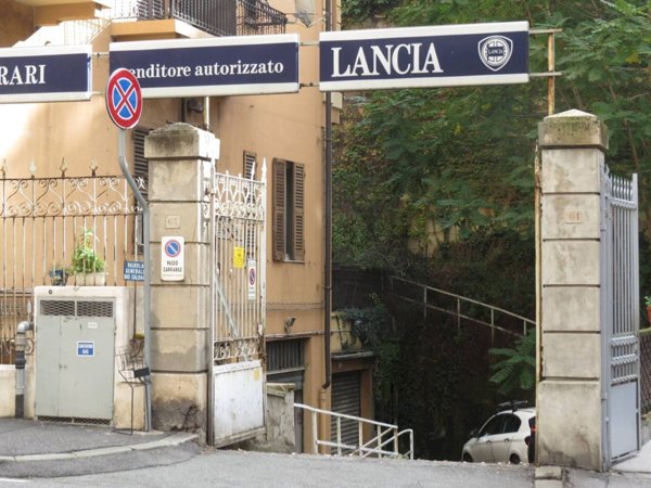 ufficio in vendita a Genova in zona Pegli