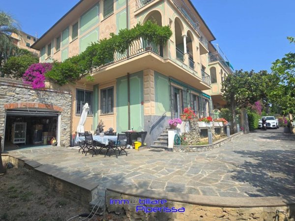 appartamento in vendita a Genova in zona Nervi