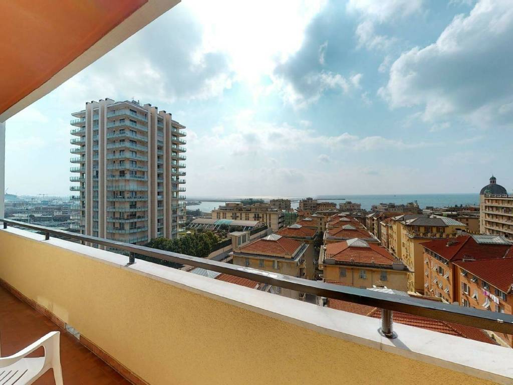 appartamento in vendita a Genova in zona Pegli