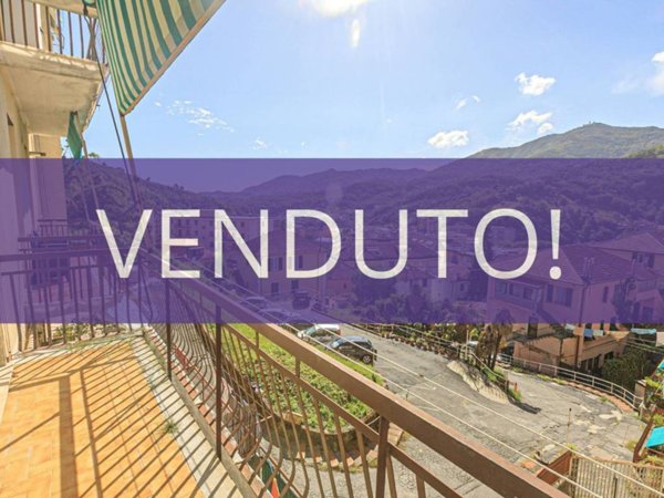 appartamento in vendita a Genova in zona Bolzaneto