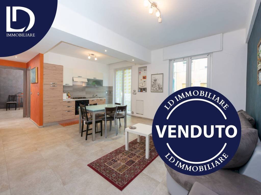 appartamento in vendita a Genova in zona Pegli