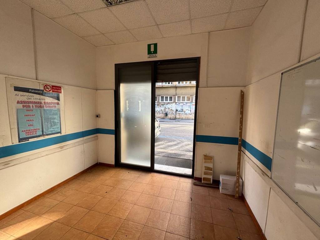 negozio in vendita a Genova in zona San Fruttuoso