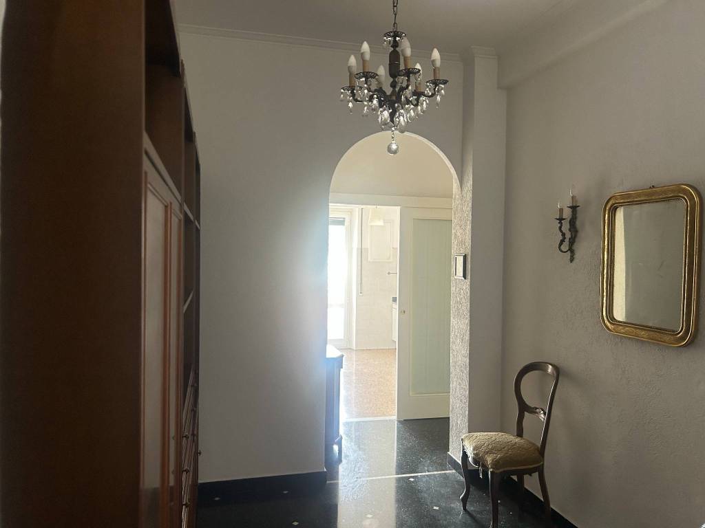 appartamento in vendita a Genova in zona Albaro
