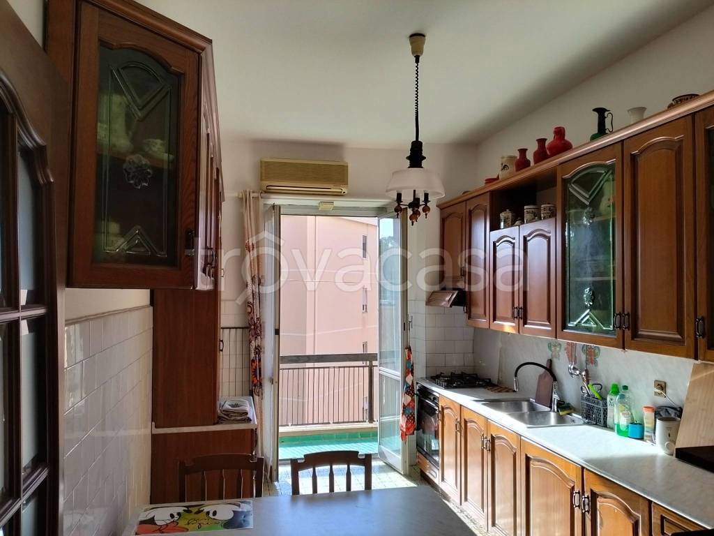 appartamento in vendita a Genova in zona Sampierdarena