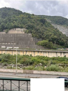appartamento in vendita a Genova in zona Molassana