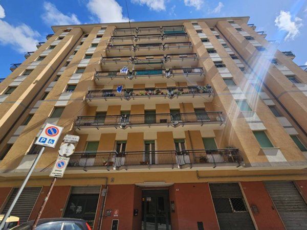 appartamento in vendita a Genova in zona Certosa