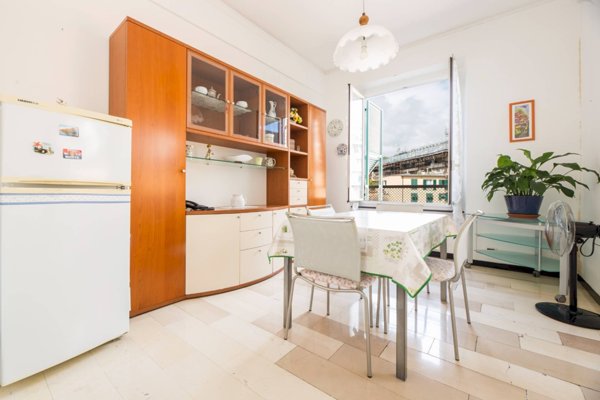 appartamento in vendita a Genova in zona Albaro
