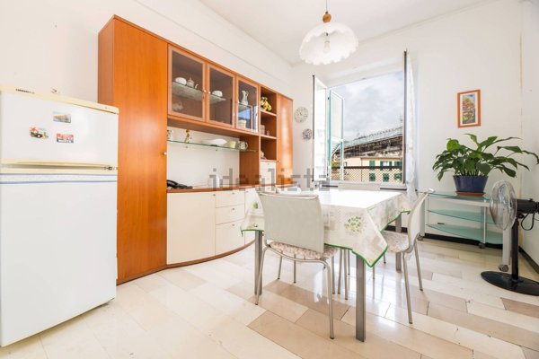 appartamento in vendita a Genova in zona Portoria / Piccapietra