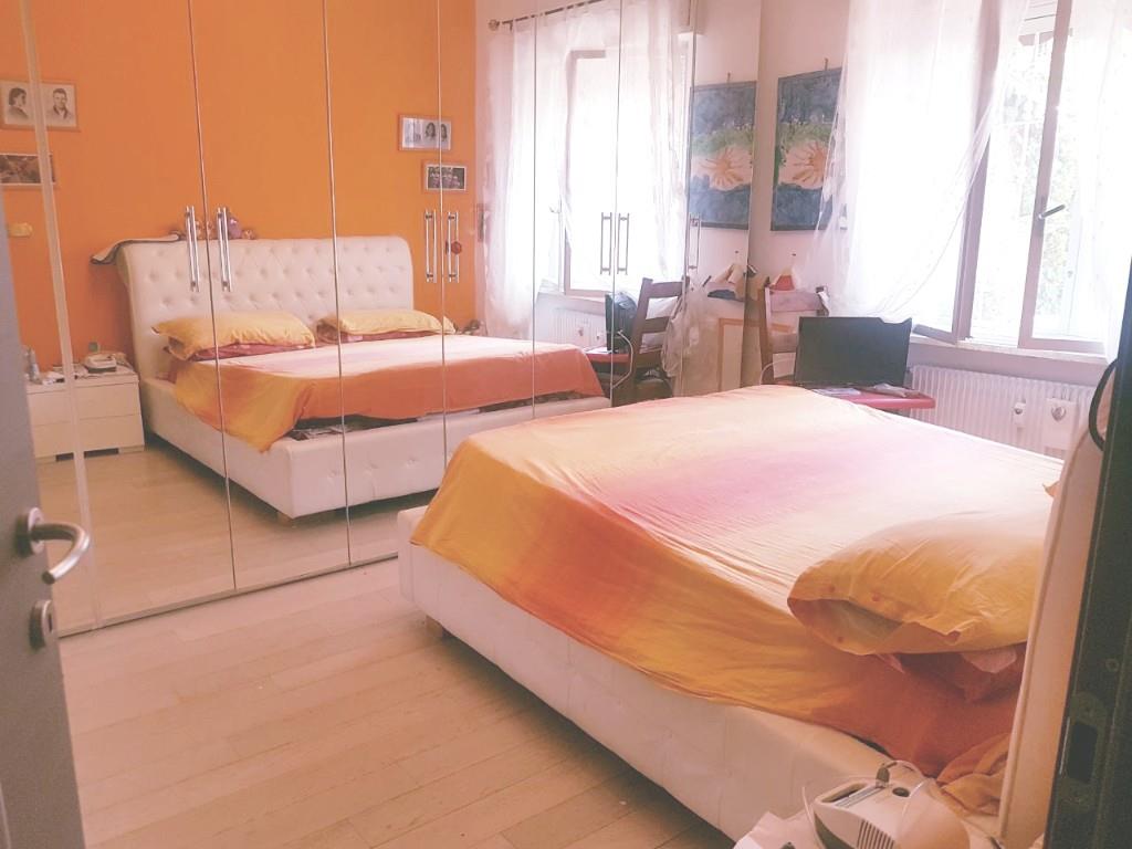 appartamento in vendita a Genova in zona Molassana