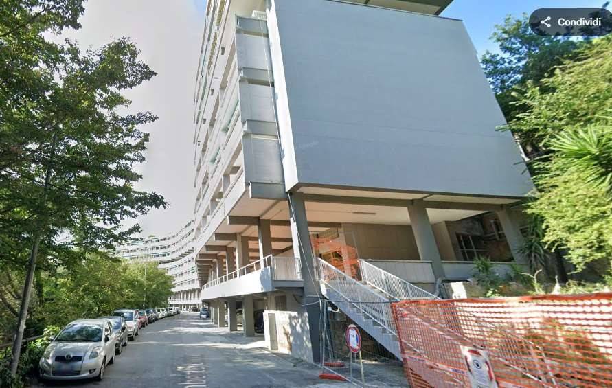 appartamento in vendita a Genova in zona Biscione