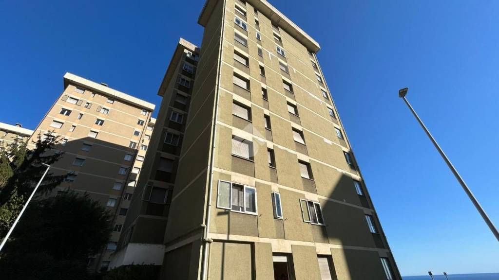 appartamento in vendita a Genova in zona Voltri
