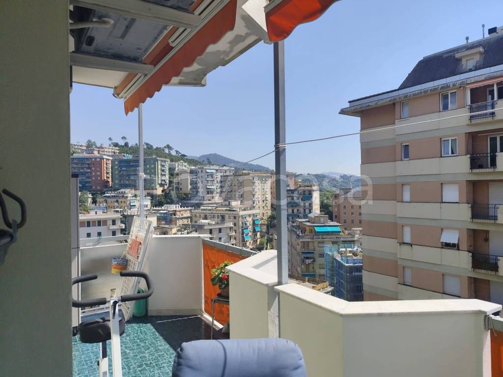 appartamento in vendita a Genova in zona Pegli