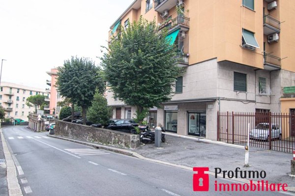 ufficio in vendita a Genova in zona Sturla