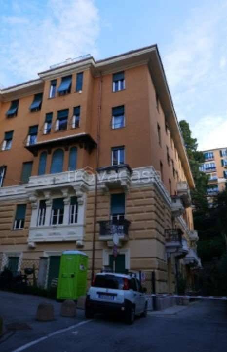 appartamento in vendita a Genova in zona Castelletto
