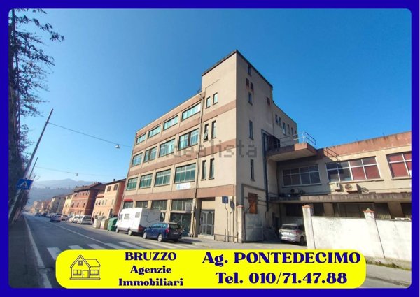 attico in vendita a Genova in zona Pontedecimo