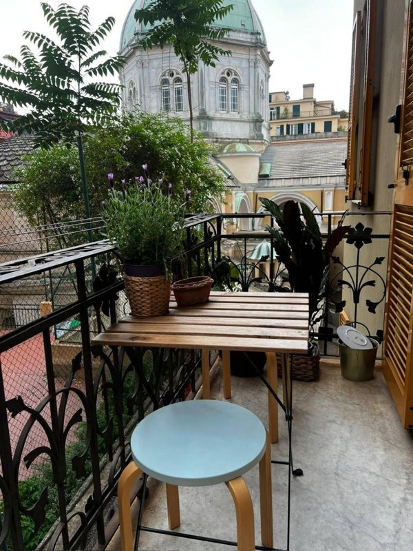 appartamento in vendita a Genova in zona Castelletto