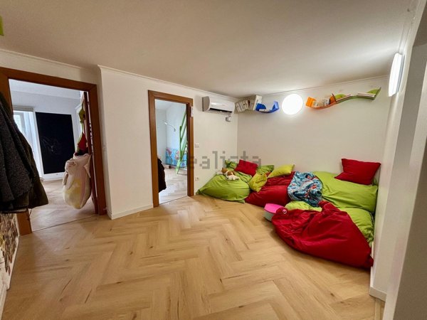 appartamento in vendita a Genova in zona Sestri Ponente