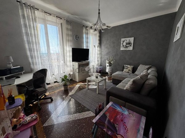 appartamento in vendita a Genova in zona Sampierdarena